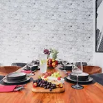 Svyvo - Serviced Ehrenfeld Appartamento Colonia
