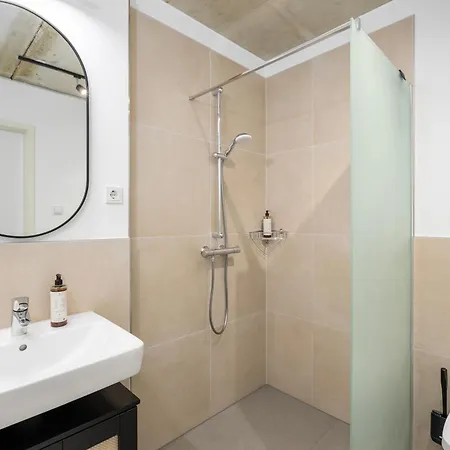 Svyvo - Serviced Ehrenfeld * Köln