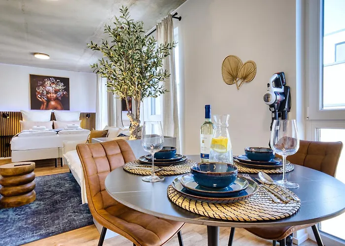 Svyvo - Serviced Ehrenfeld