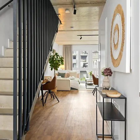Svyvo - Serviced Ehrenfeld Appartement Keulen